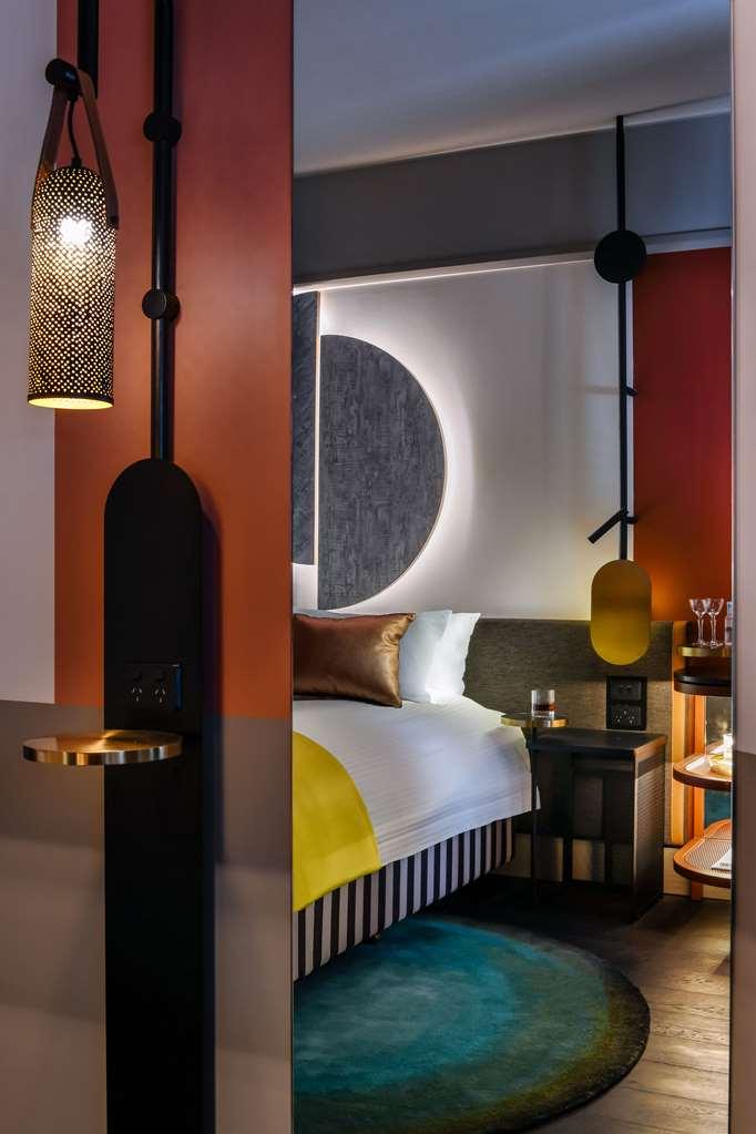 Qt Newcastle 호텔 객실 사진 A room at the hotel