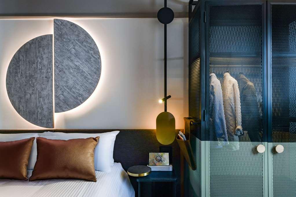 Qt Newcastle 호텔 객실 사진 A room at the hotel